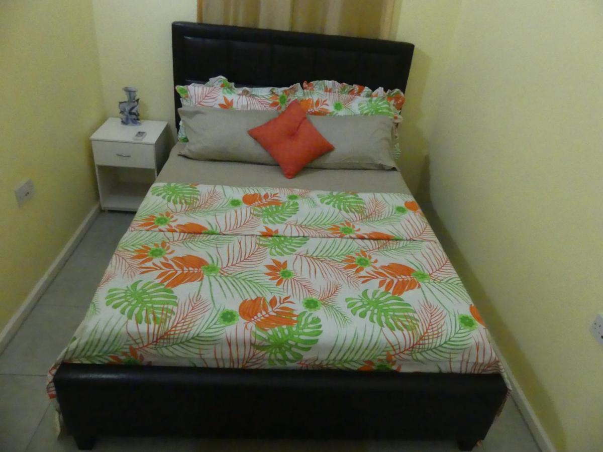 Southern Haven Guesthouse Laborie Bagian luar foto
