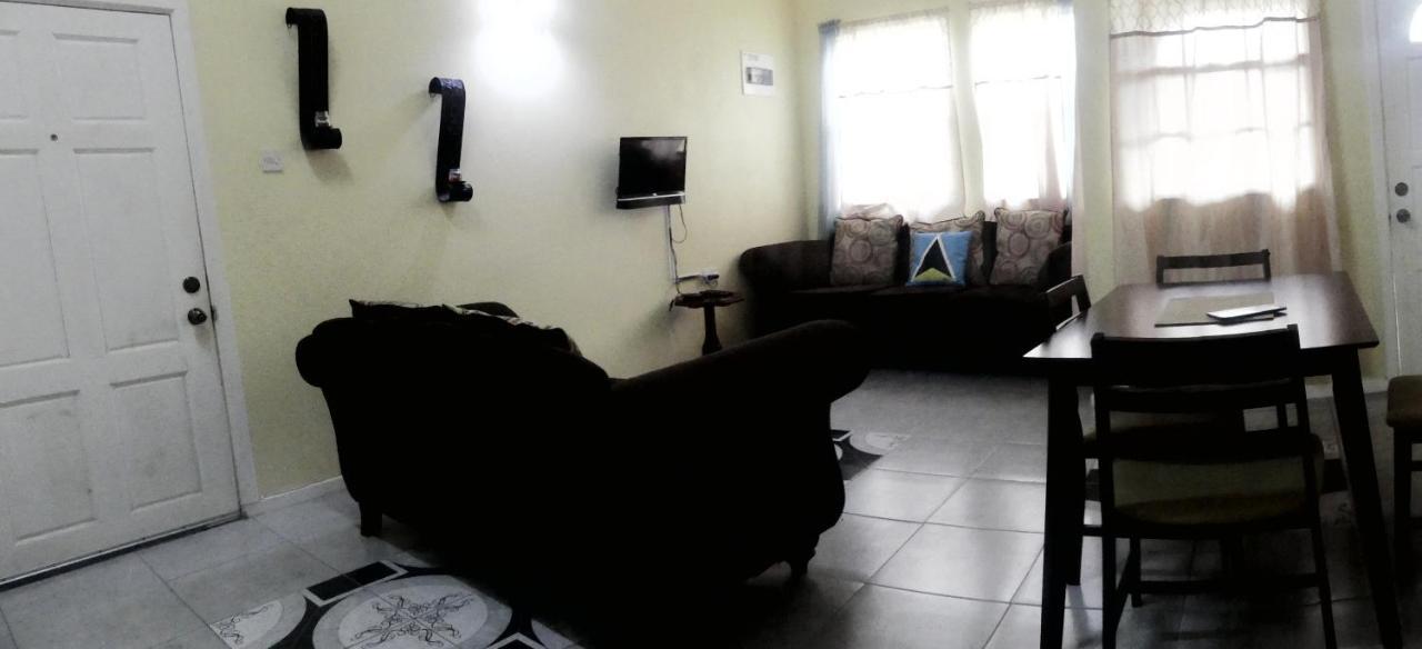 Southern Haven Guesthouse Laborie Bagian luar foto