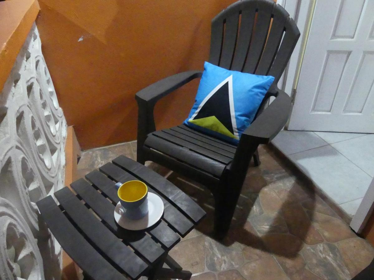 Southern Haven Guesthouse Laborie Bagian luar foto