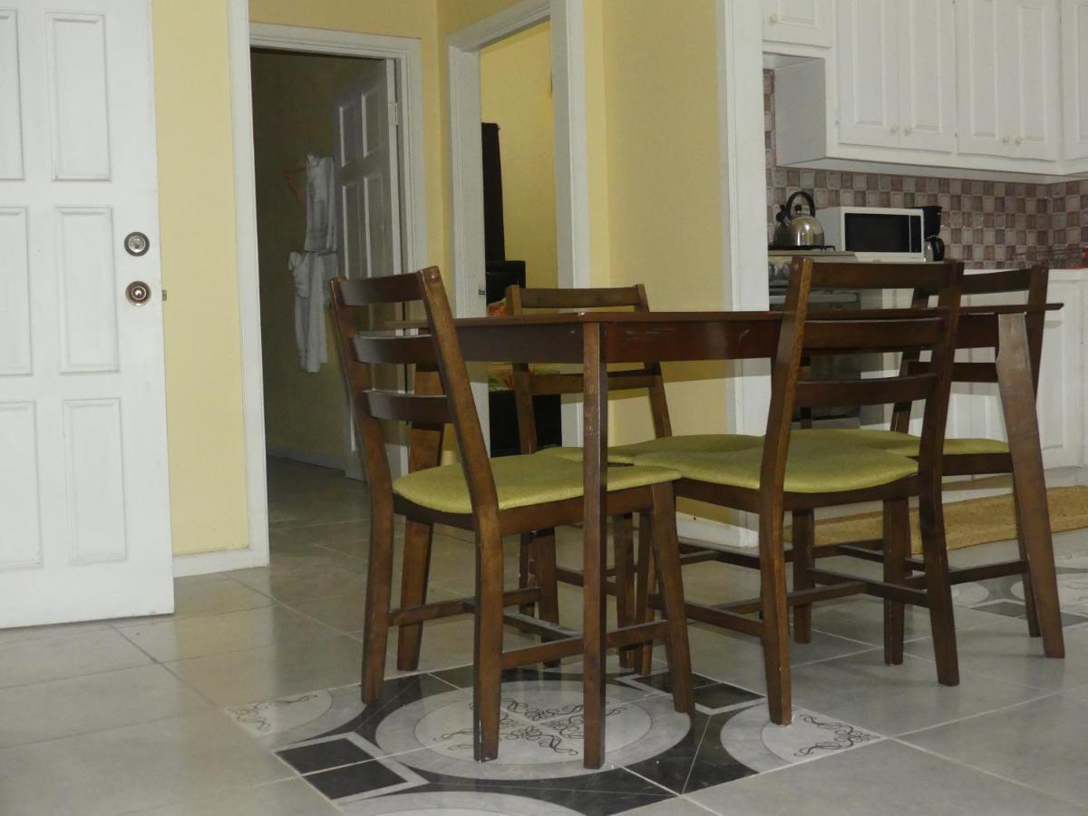 Southern Haven Guesthouse Laborie Bagian luar foto