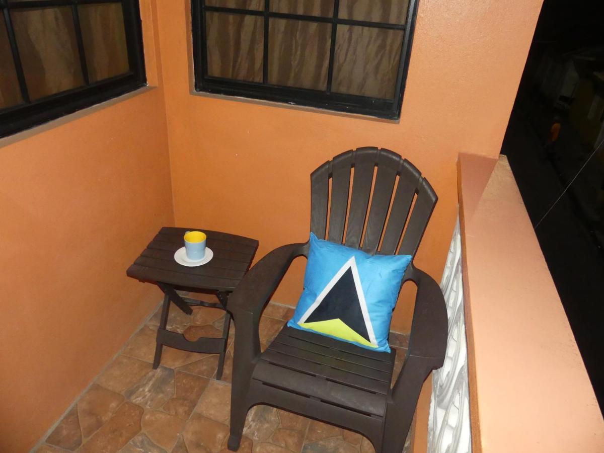 Southern Haven Guesthouse Laborie Bagian luar foto